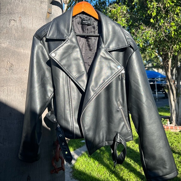 White Fox Boutique Black Leather Biker Jacket - Picture 5 of 6